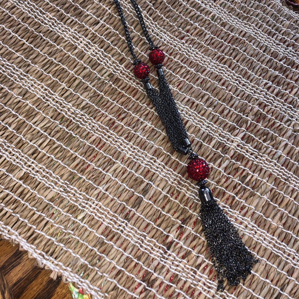 Red and black necklace